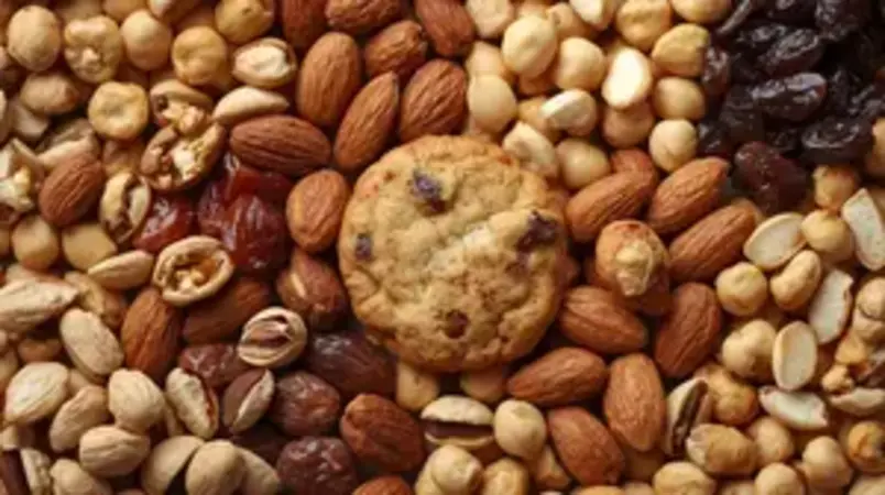 Walnuts Almonds ChickpeasRaisinsPistachiosPeanut NuggetsCookie 1 1